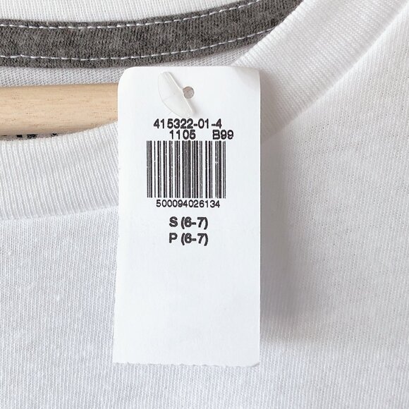 Old Navy white t-shirt 6-7 years - Picture 10 of 10